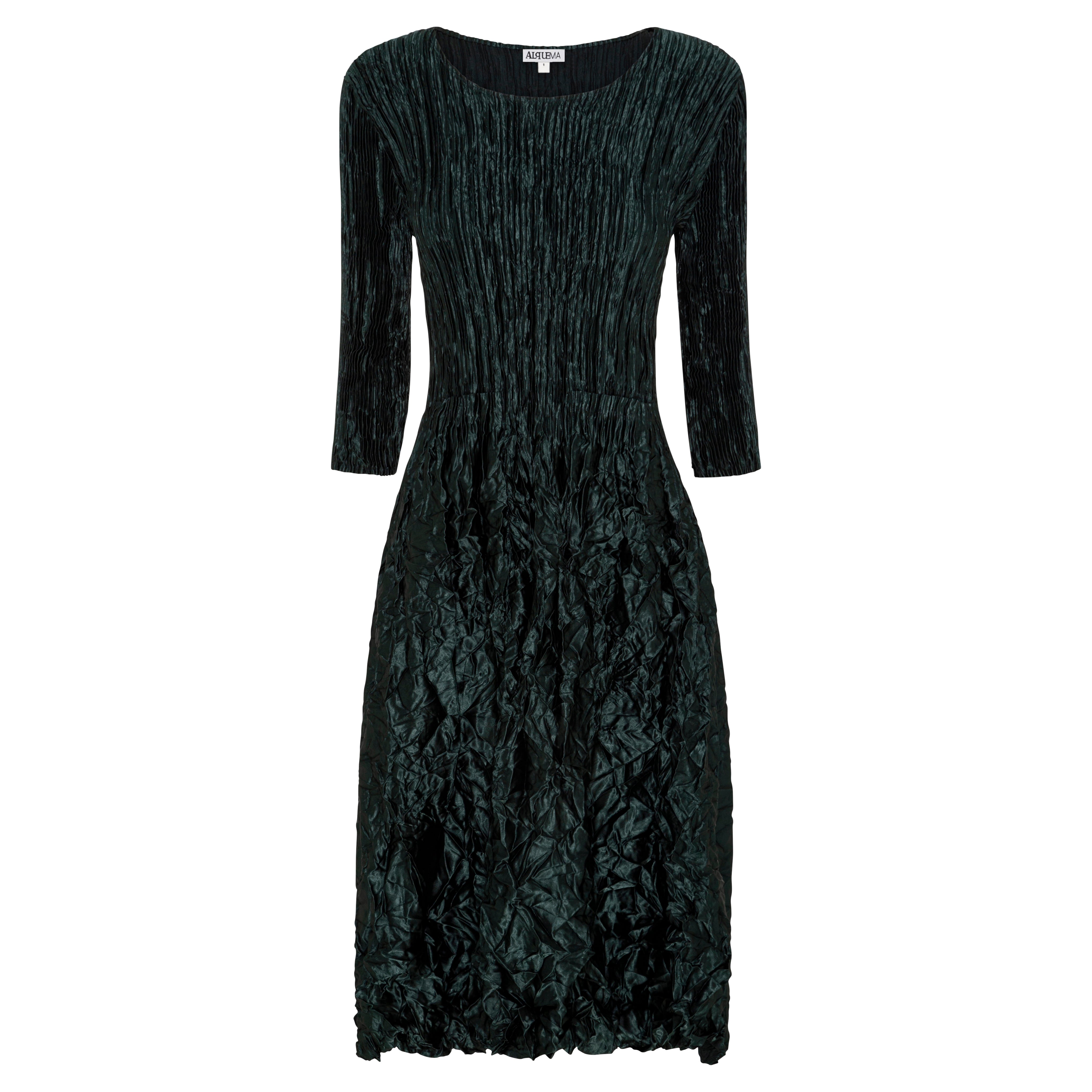 3/4 Sleeve Smash Pocket Dress - Glossy
