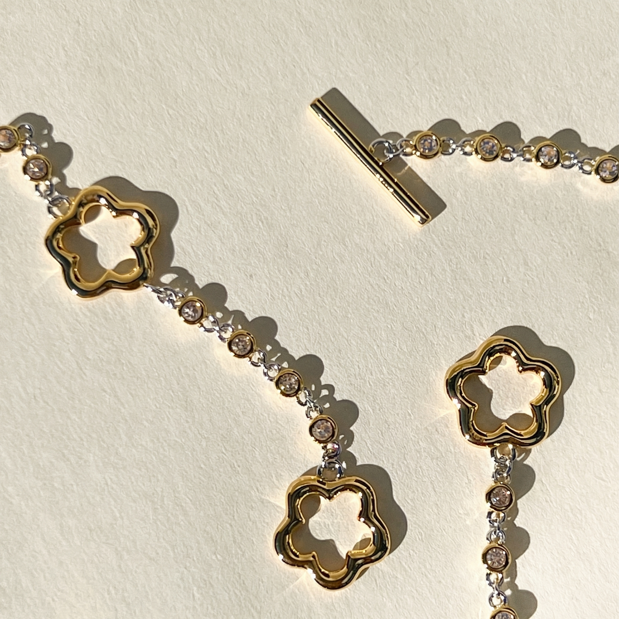 Aurora Pearl Necklace