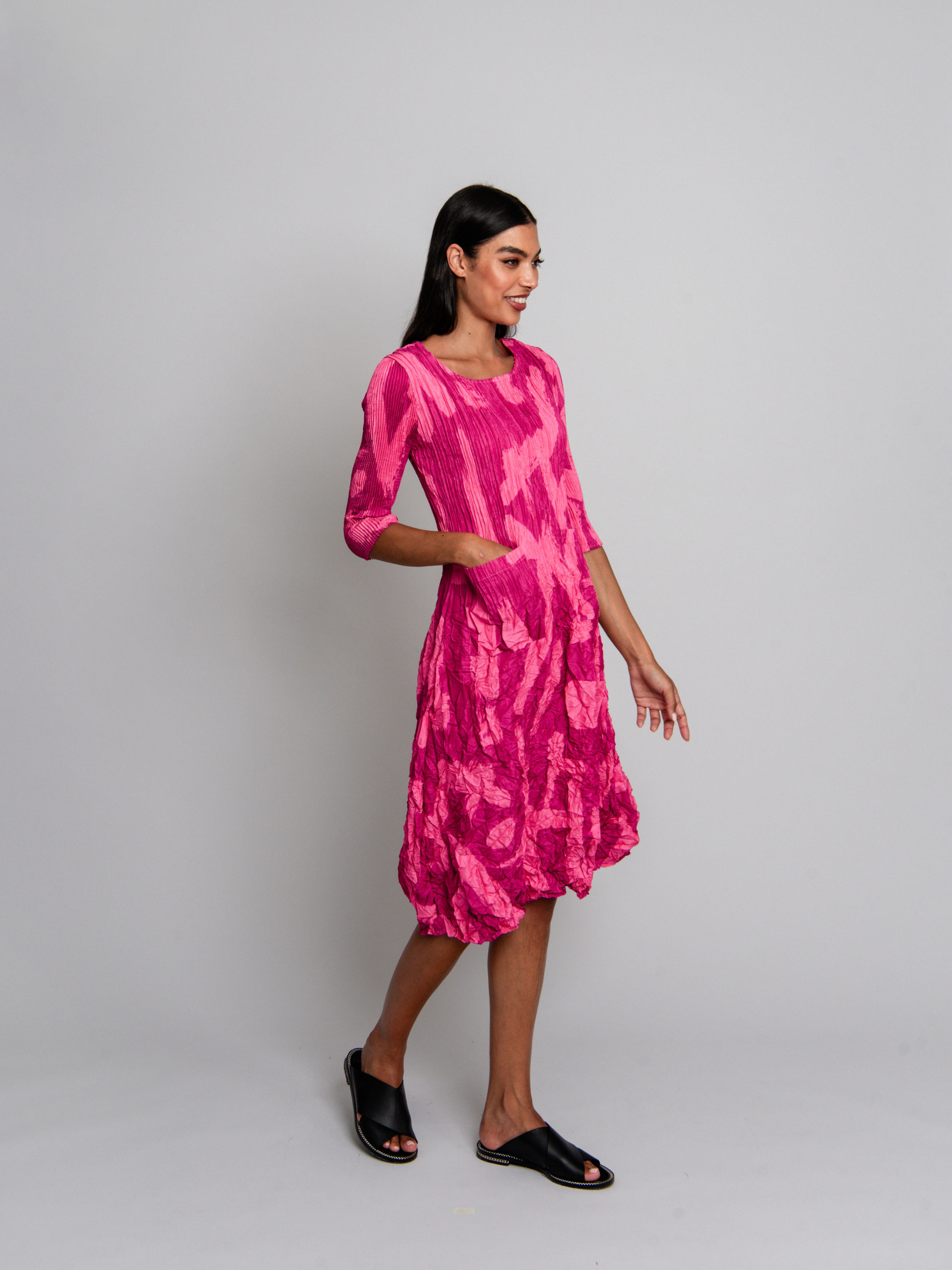 3/4 Sleeve Smash Pocket Dress - Prints