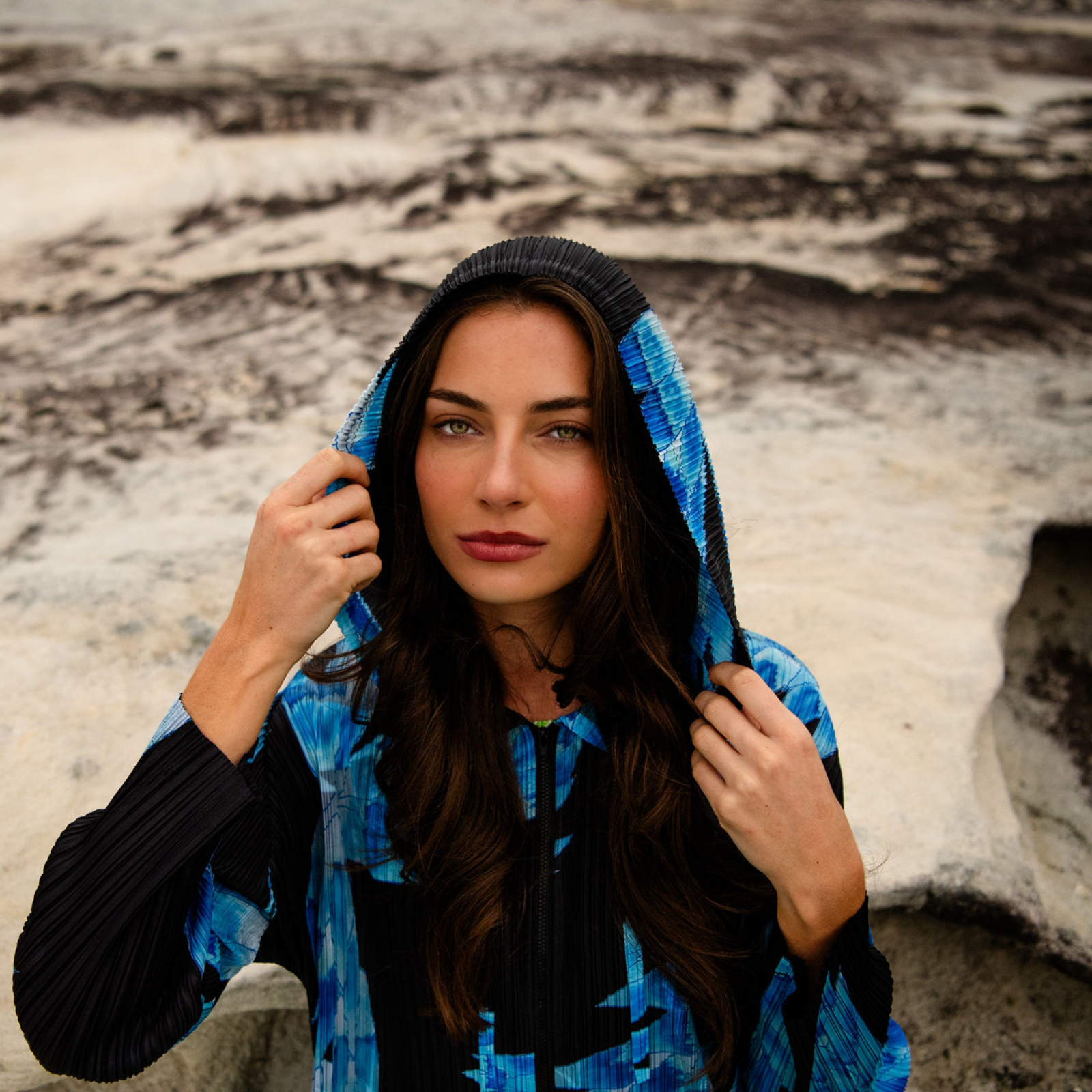 Simply Pleat Hoodie Jacket