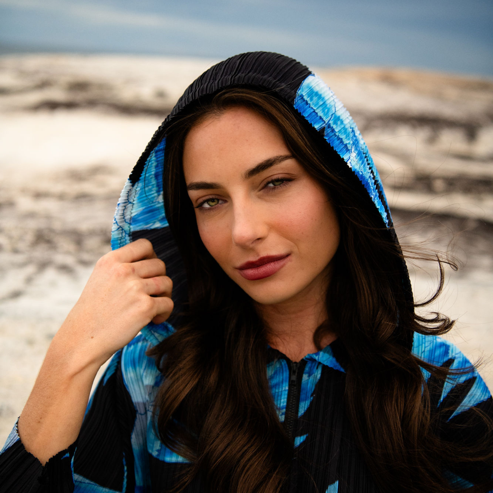 Simply Pleat Hoodie Jacket
