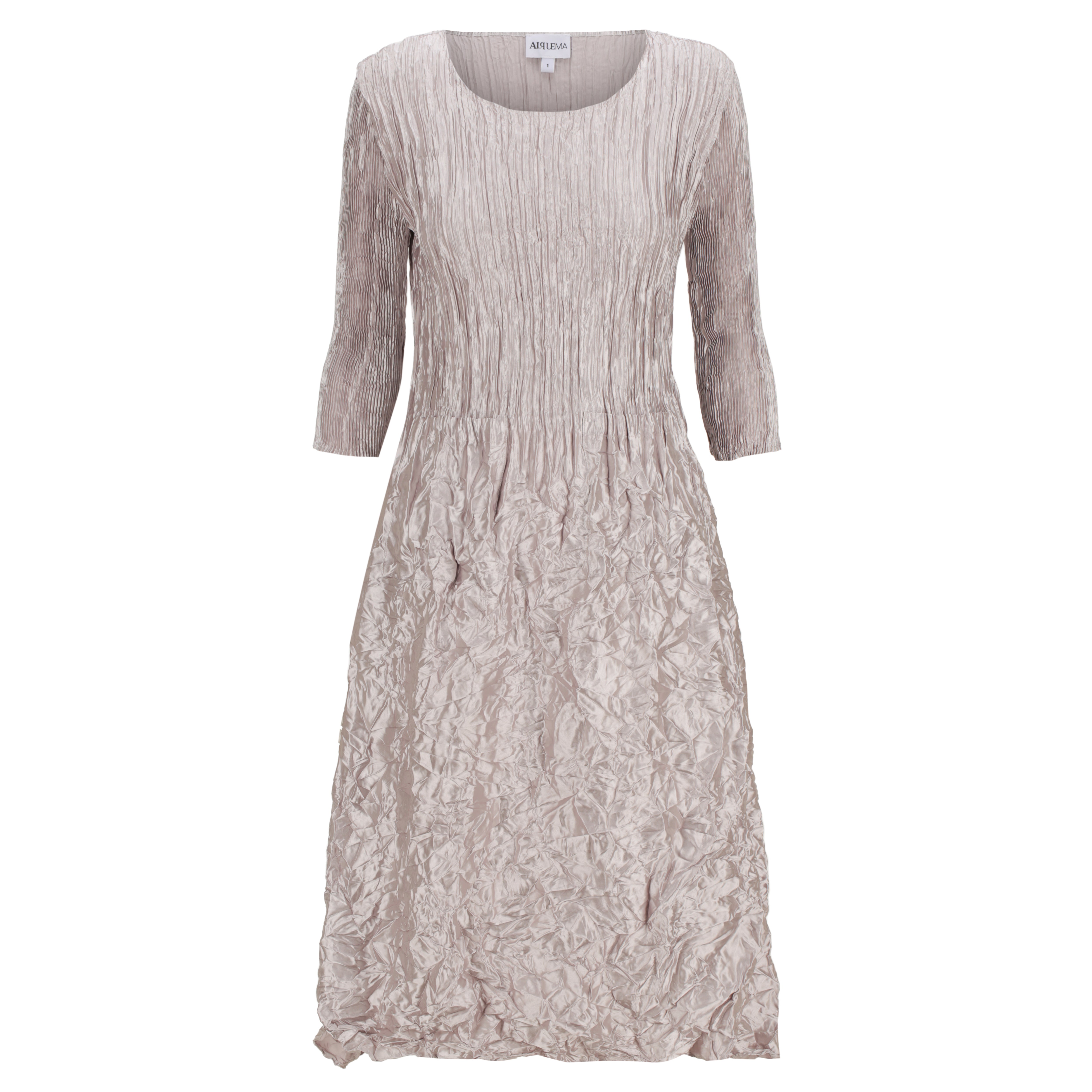 3/4 Sleeve Smash Pocket Dress - Glossy